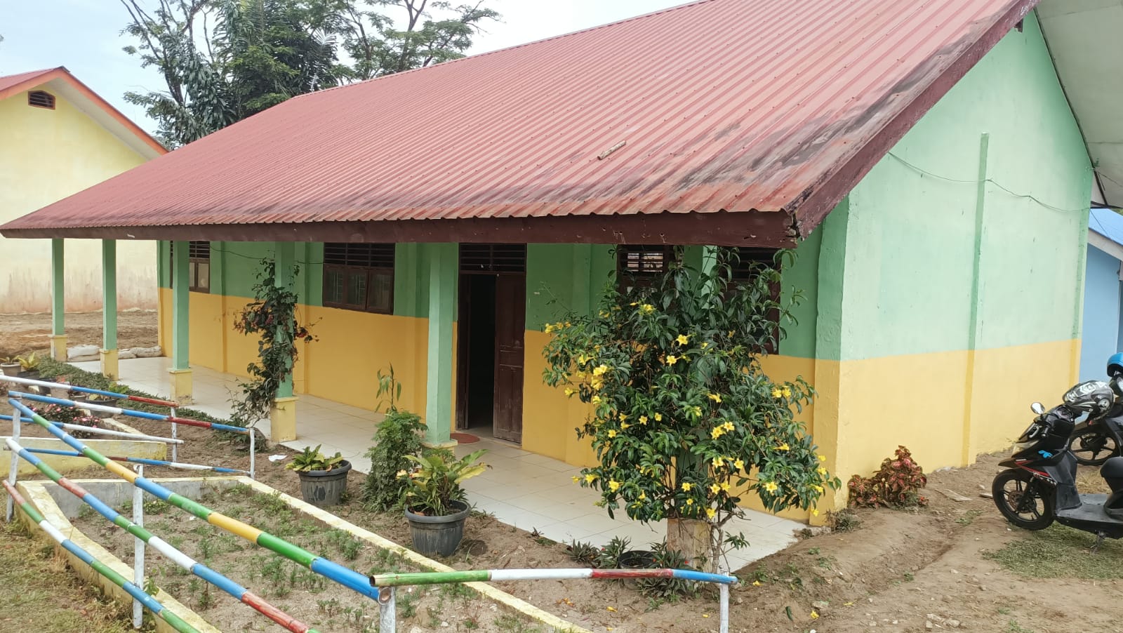 Perpustakaan SMPN3 Satu Atap STTU Julu